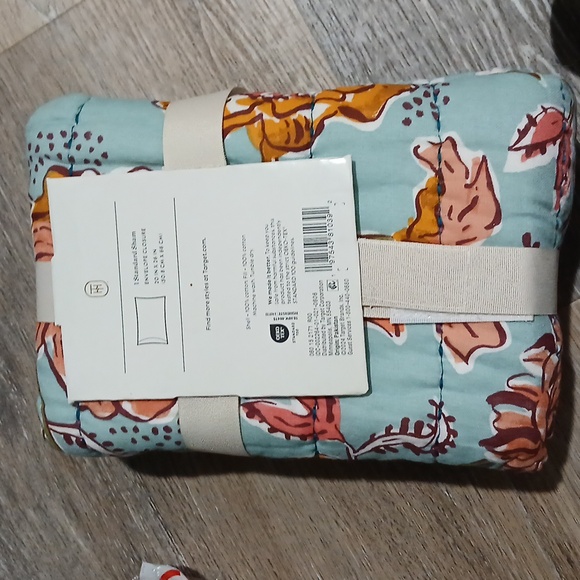 NEW Threshold Earthy Vines Quilt Sham - Picture 3 of 3